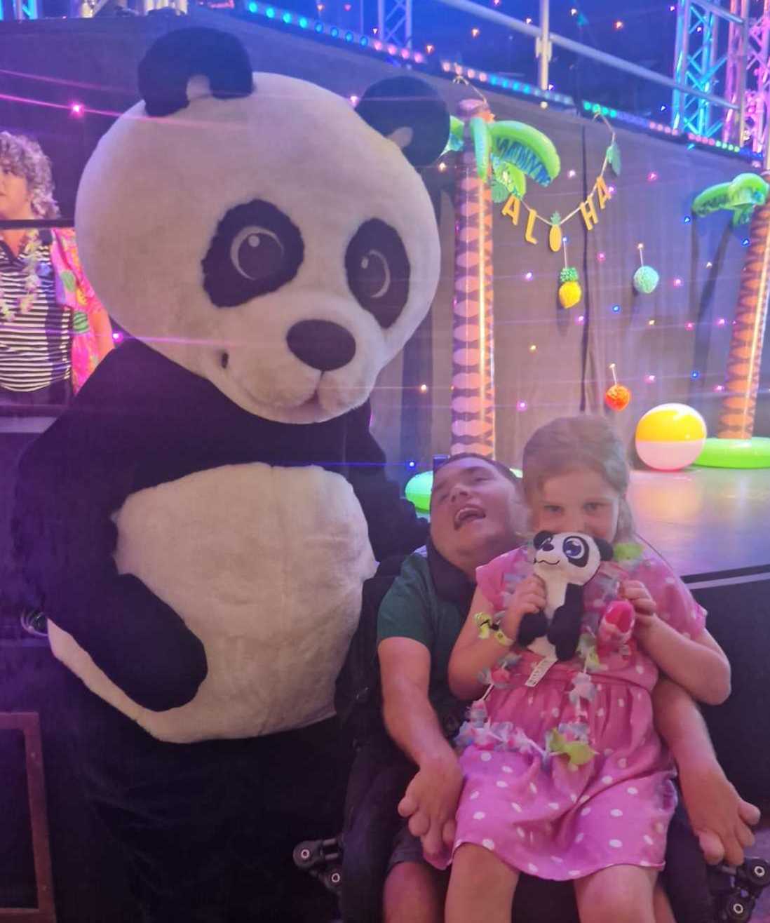 Beach Party at Potters Resort, Hopton on Sea. George, Violet and Boo the Panda having fun at kids club!